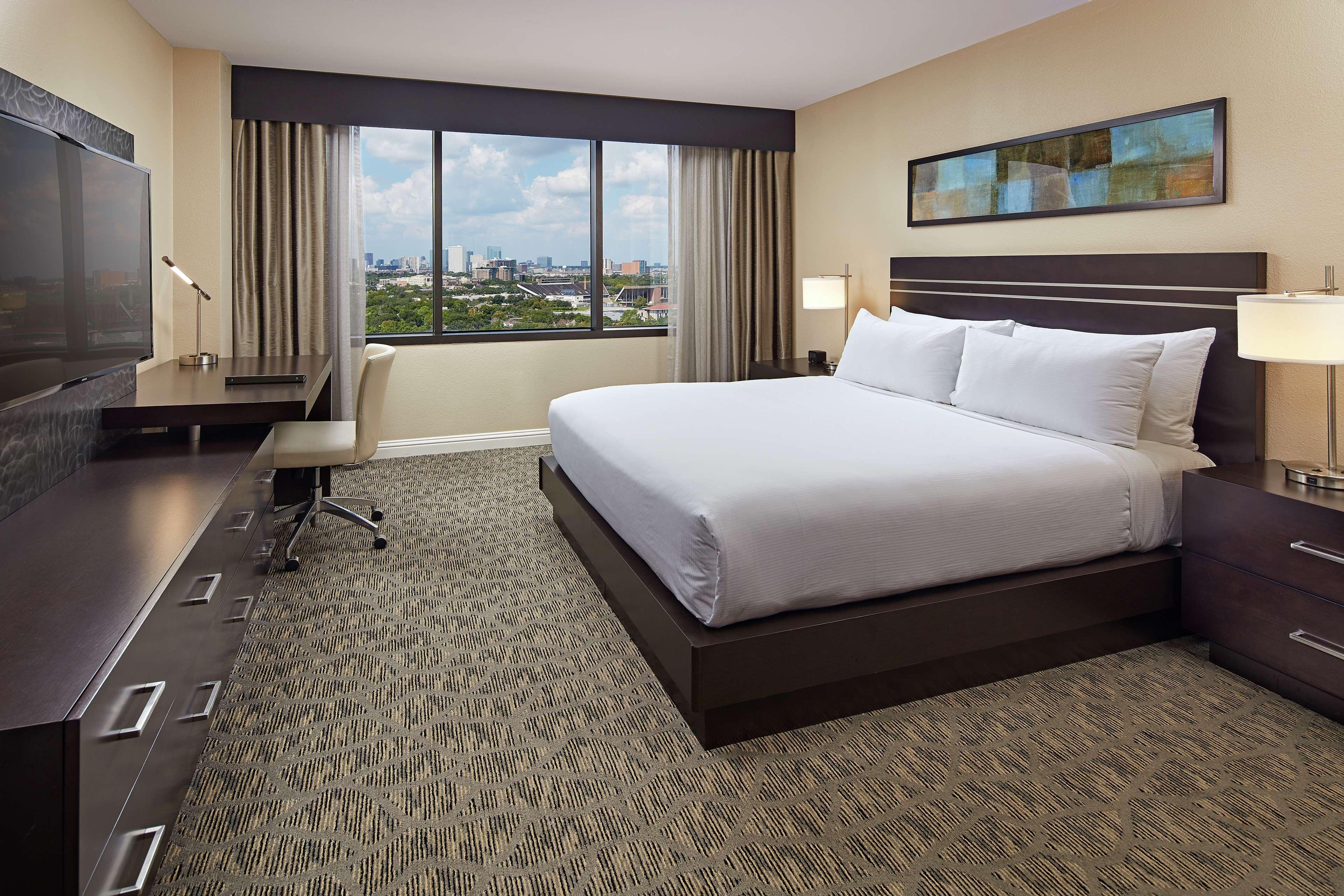 Hilton Houston Plaza/Medical Center Hotel Bagian luar foto